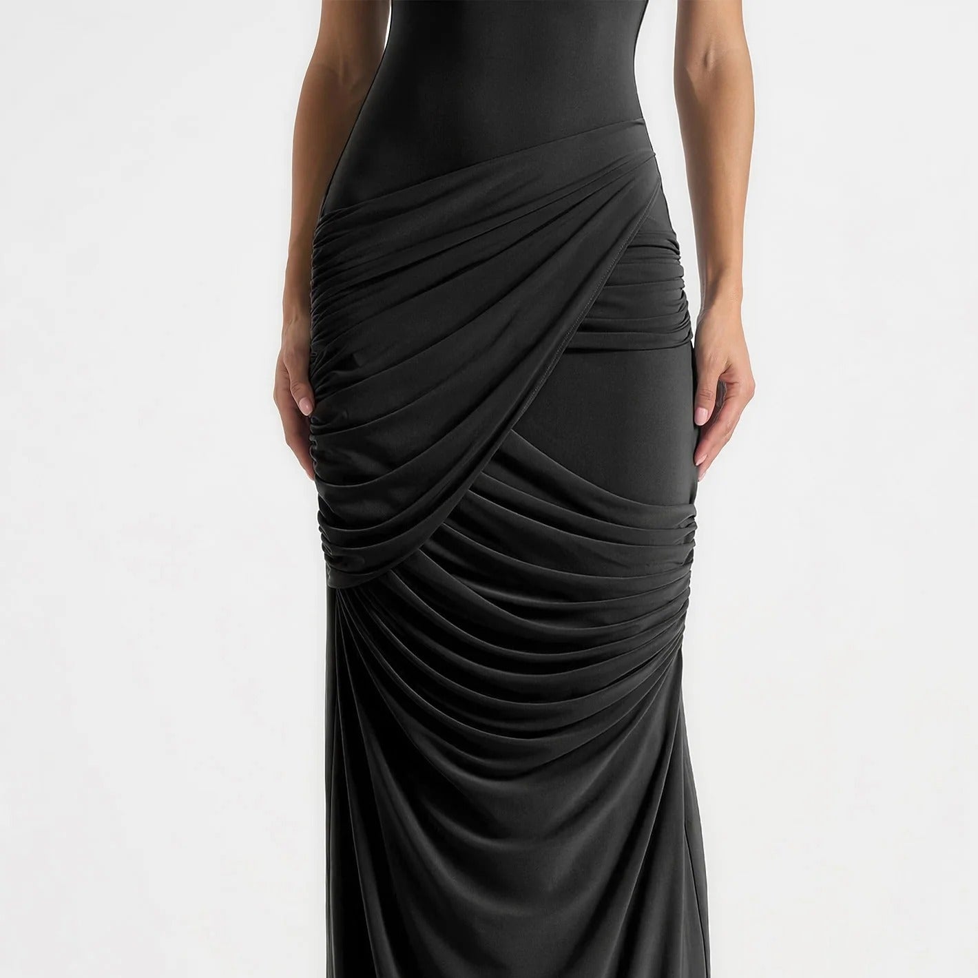 V Neck Sleeveless Ruched Mermaid Maxi Dress